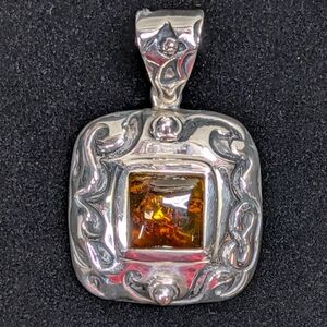 Silpada Sterling Silver And Amber Pendant